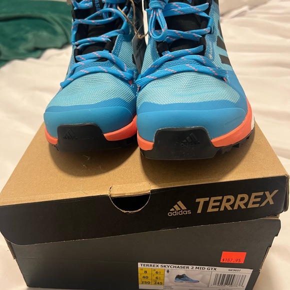 Adidas Terrex Skychaser 2 Blue and Black Shoes - Picture 6 of 12